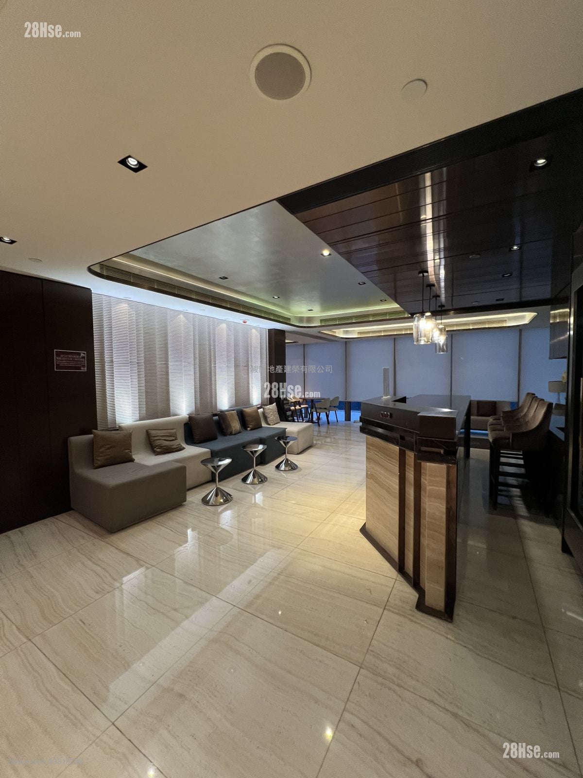 Macpherson Place Rental 2 Bedrooms , 1 Bathroom 561 ft²