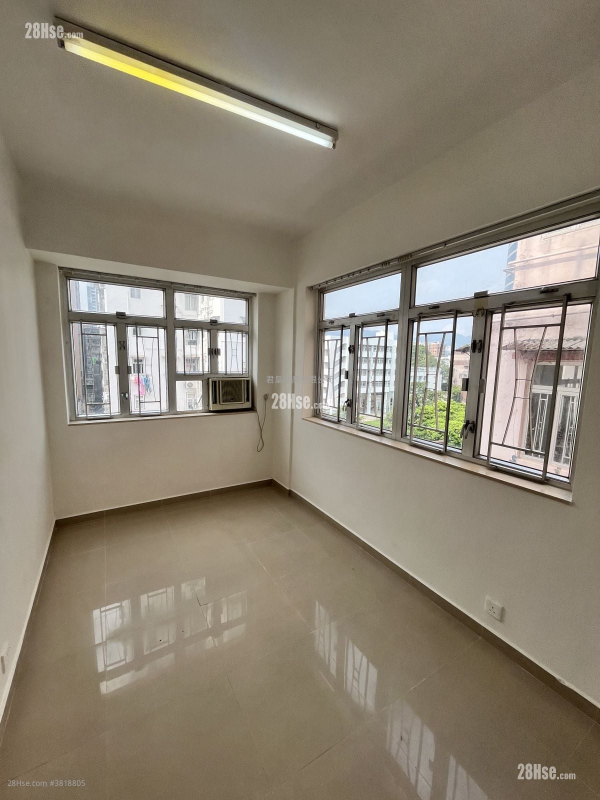 弼街楼 租盘 2 房 , 1 浴室 350 平方尺