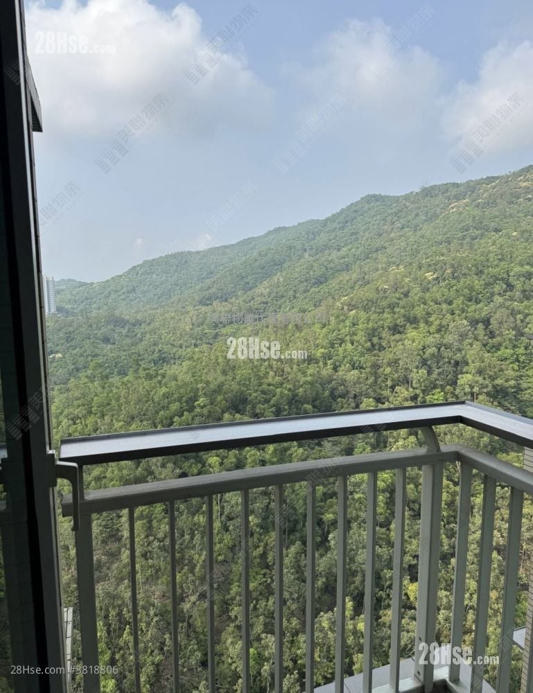 峻滢 售盘 3 房 , 2 浴室 694 平方尺