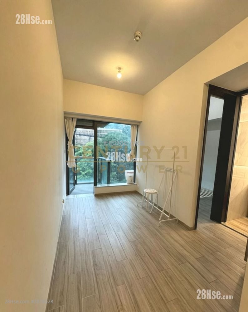 君豪峰 租盘 1 房 , 1 浴室 293 平方尺