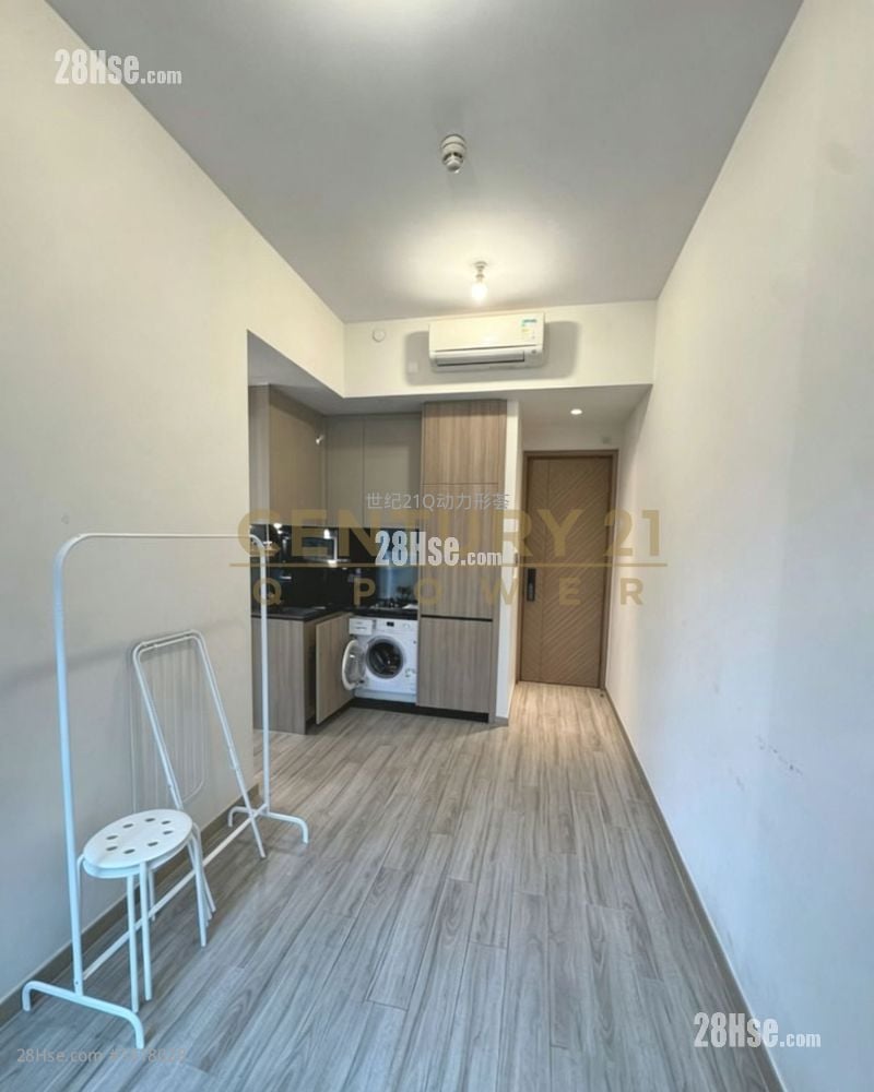 君豪峰 租盘 1 房 , 1 浴室 293 平方尺