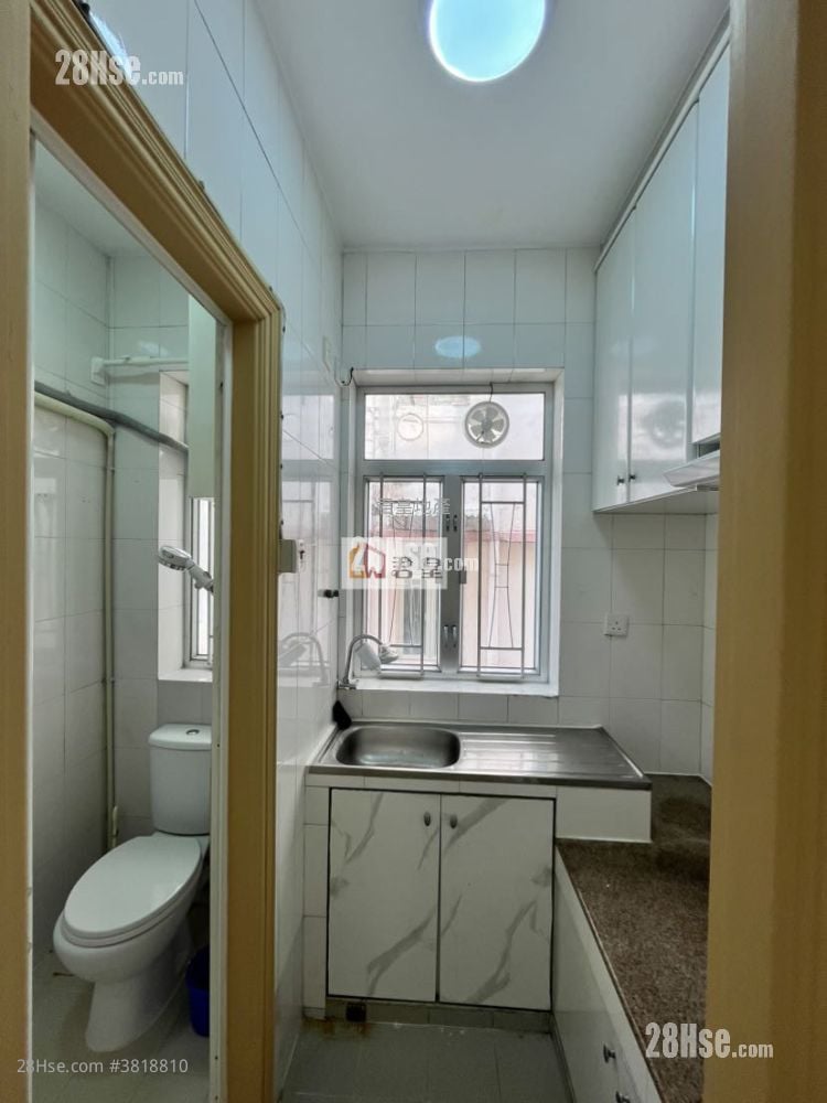 Bute Street Building Rental 2 Bedrooms , 1 Bathroom 346 ft²