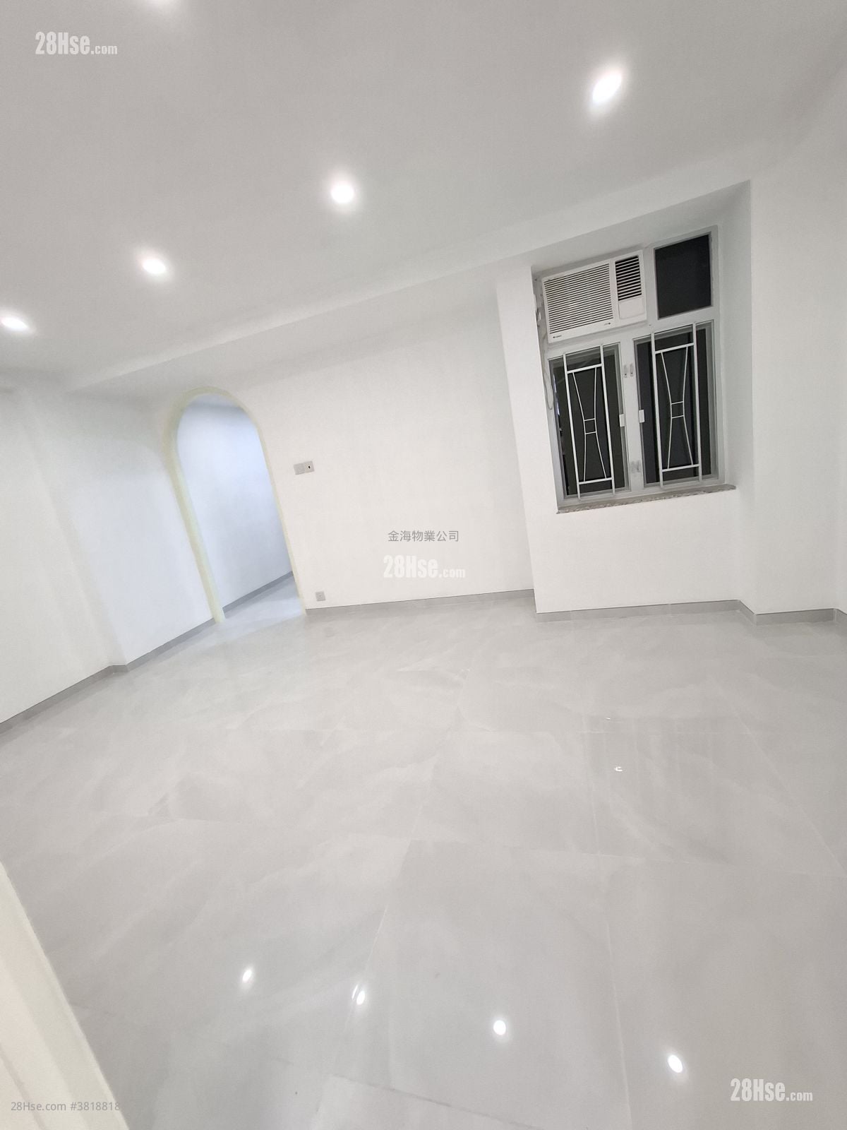 Yuen Fat Building Sell 2 Bedrooms , 1 Bathroom 501 ft²