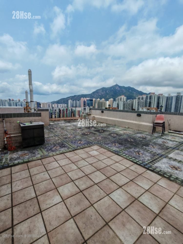 容龙居 售盘 4 房 , 3 浴室 970 平方尺