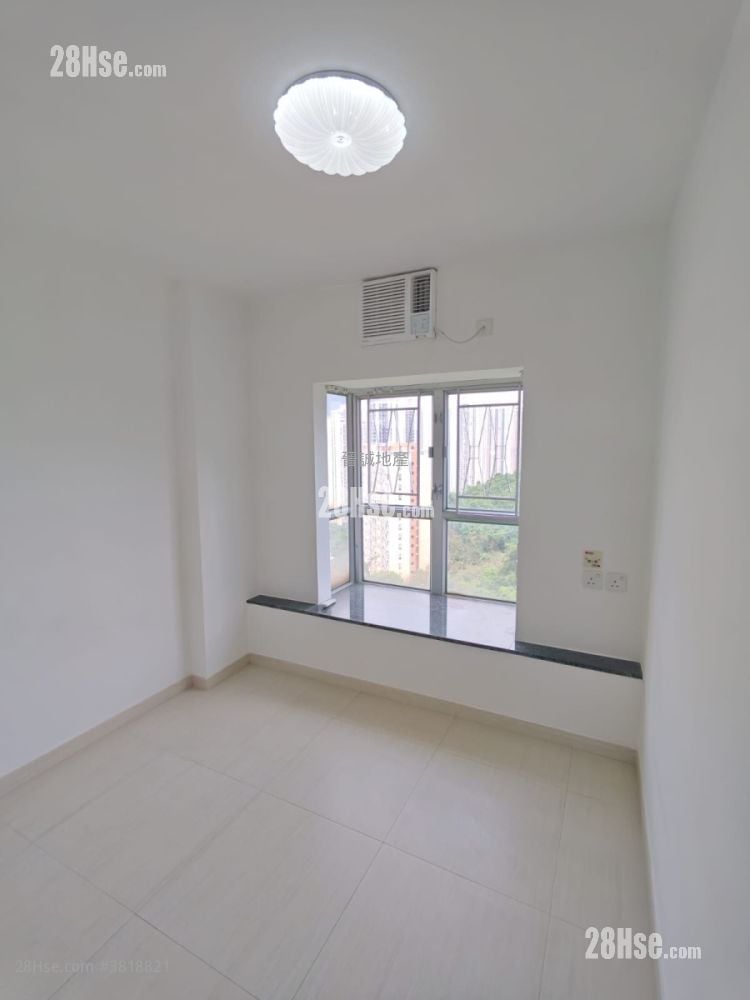 容龙居 售盘 4 房 , 3 浴室 970 平方尺