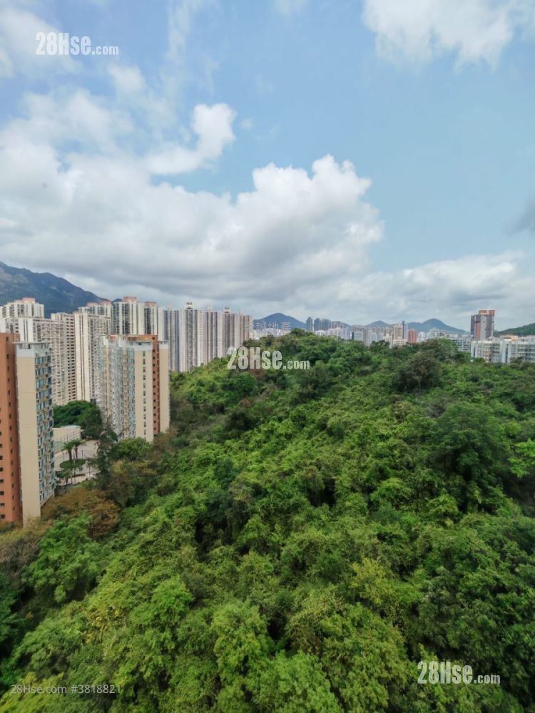 容龙居 售盘 4 房 , 3 浴室 970 平方尺