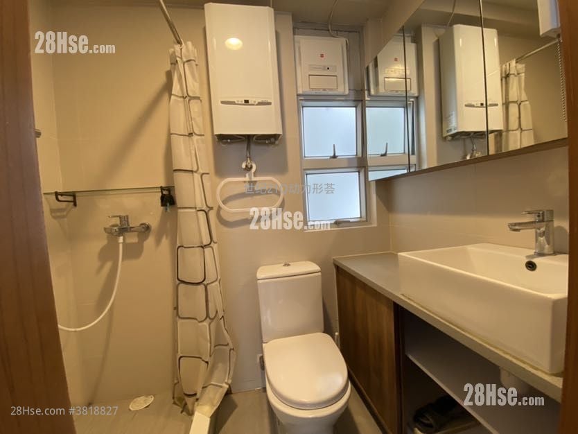 Hong Wah Mansion Sell 1 Bedroom , 1 Bathroom 325 ft²