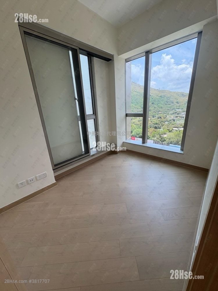 Grand Mayfair  Rental 2 Bedrooms , 1 Bathroom 384 ft²