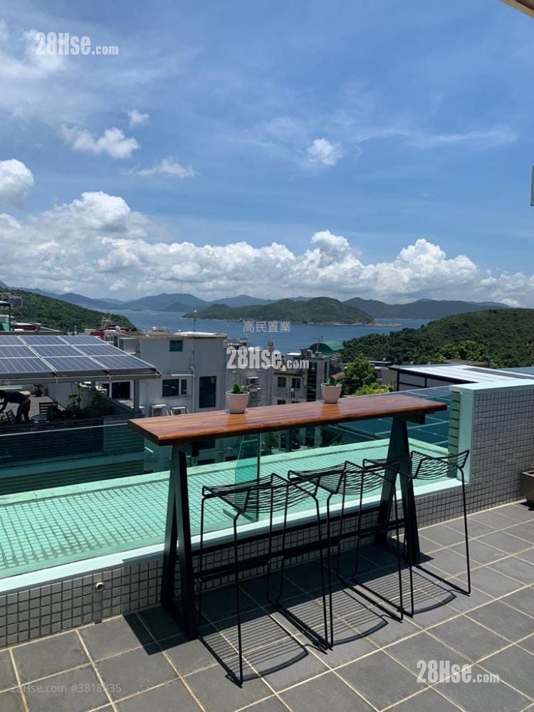 村屋 售盤 4 房 , 3 浴室 2,100 平方呎