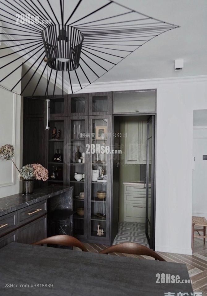 Sorrento Sell 3 Bedrooms , 2 Bathrooms 808 ft²