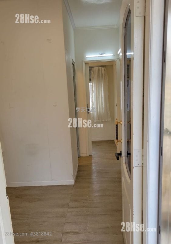 单幢楼房 售盘 1 房 , 1 浴室 301 平方尺