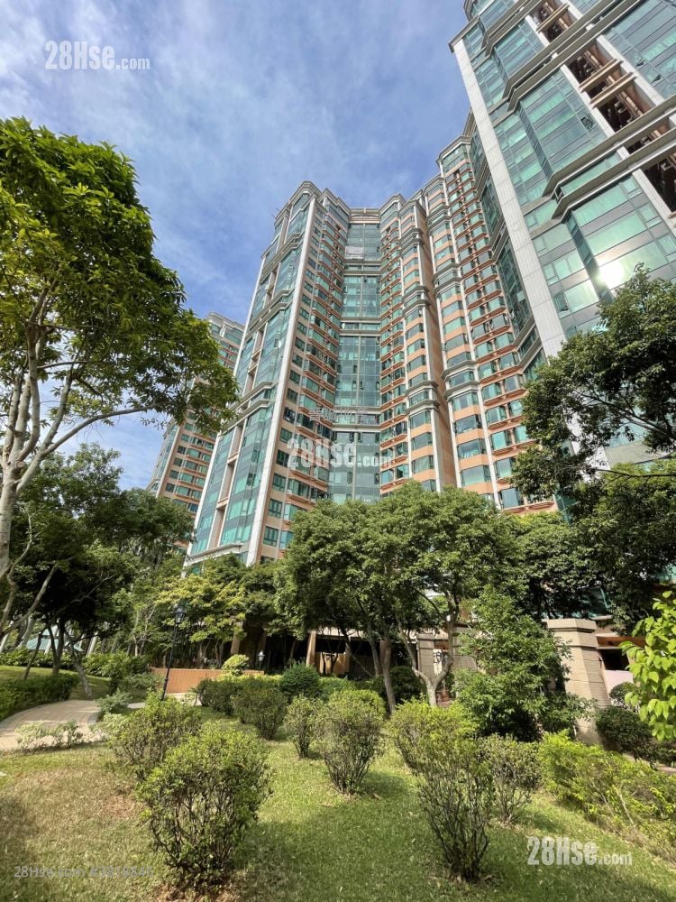 Palatial Coast Rental 5+ Bedrooms , 4 Bathrooms 2,209 ft²