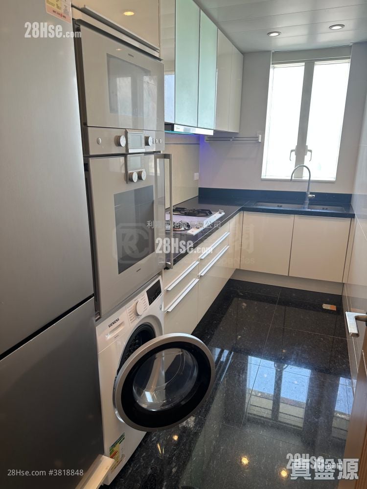 The Masterpiece Rental 1 Bedroom , 1 Bathroom 817 ft²