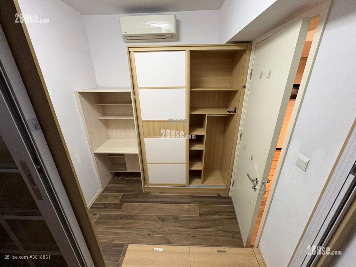 The Carmel Rental 1 Bedroom , 1 Bathroom 365 ft²