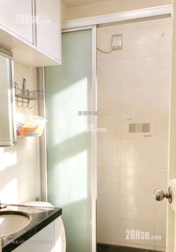 青华苑 售盘 3 房 , 1 浴室 554 平方尺