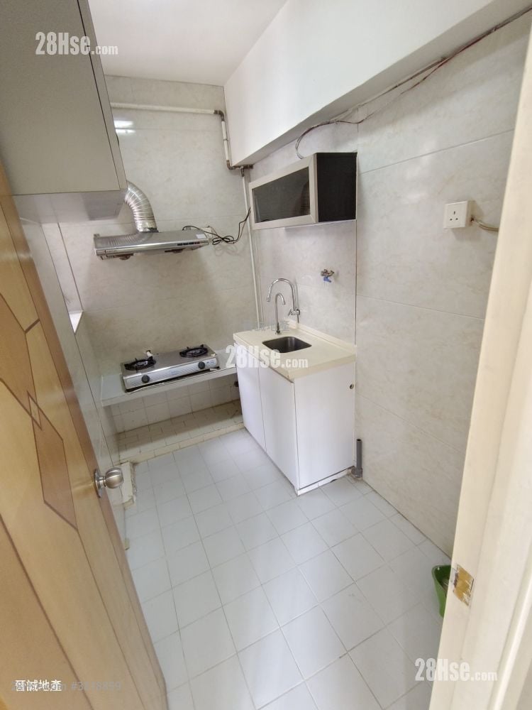 豪景花园 租盘 2 房 , 1 浴室 358 平方尺