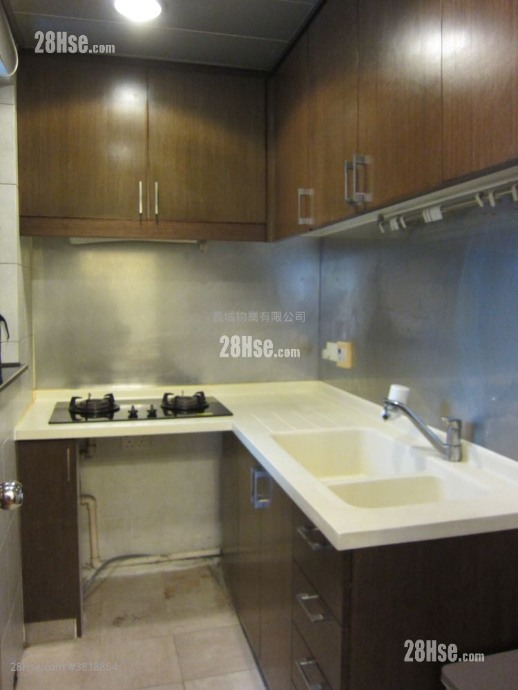 御皇台 售盘 2 房 , 1 浴室 379 平方尺