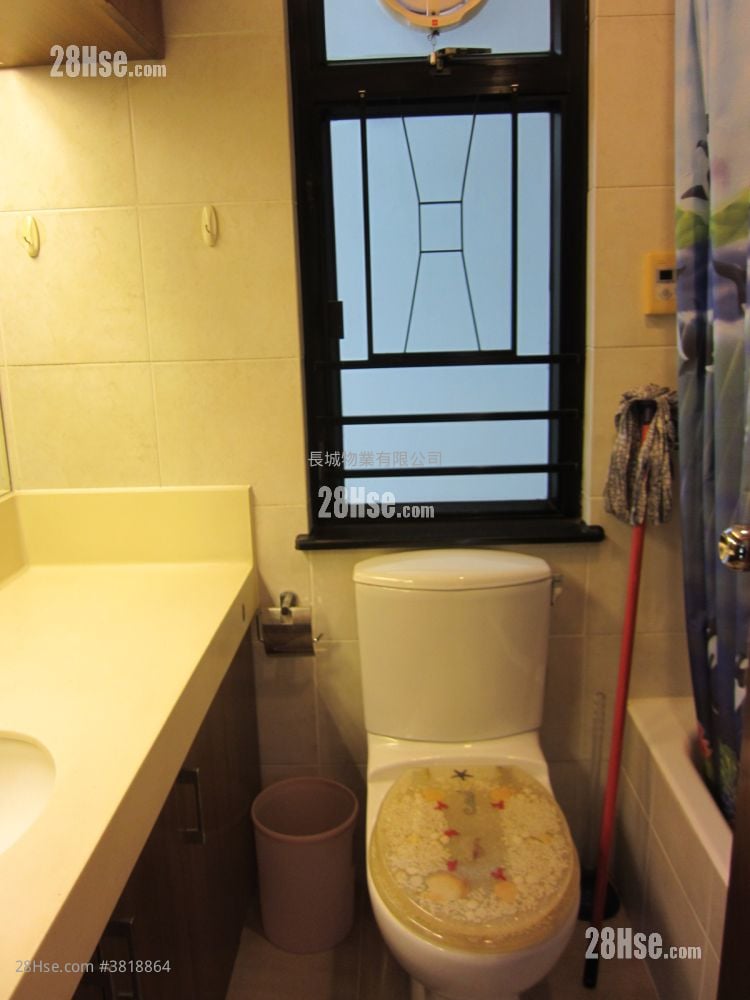 御皇台 售盘 2 房 , 1 浴室 379 平方尺