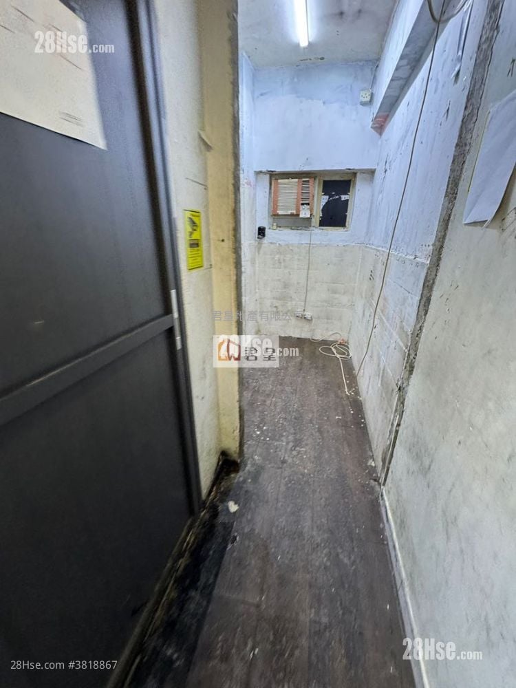 唐樓 租盤 開放式間隔 , 1 浴室 624 平方呎