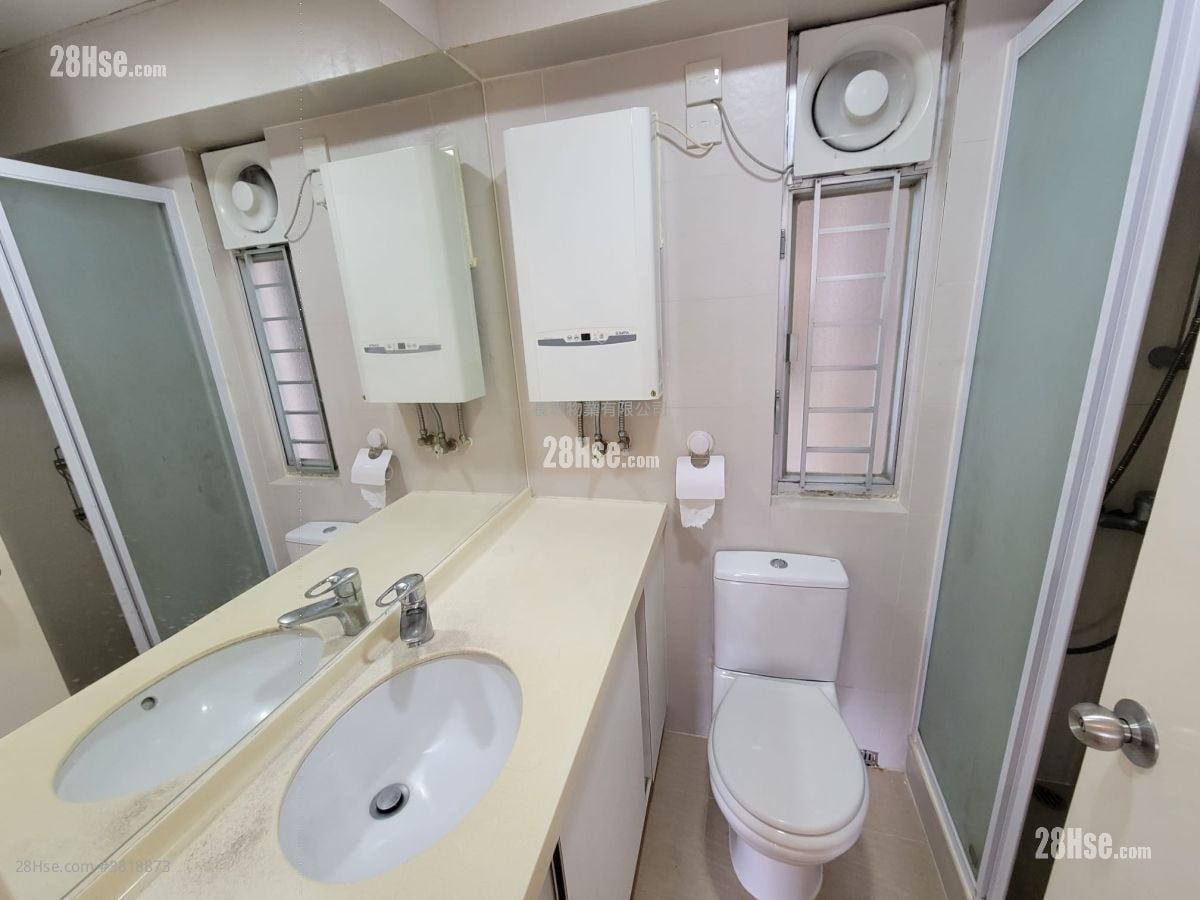 康山花園 租盤 2 房 , 1 浴室 431 平方呎