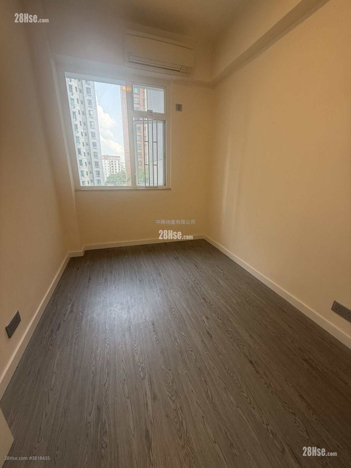 怡興閣 租盤 1 房 , 1 浴室 284 平方呎