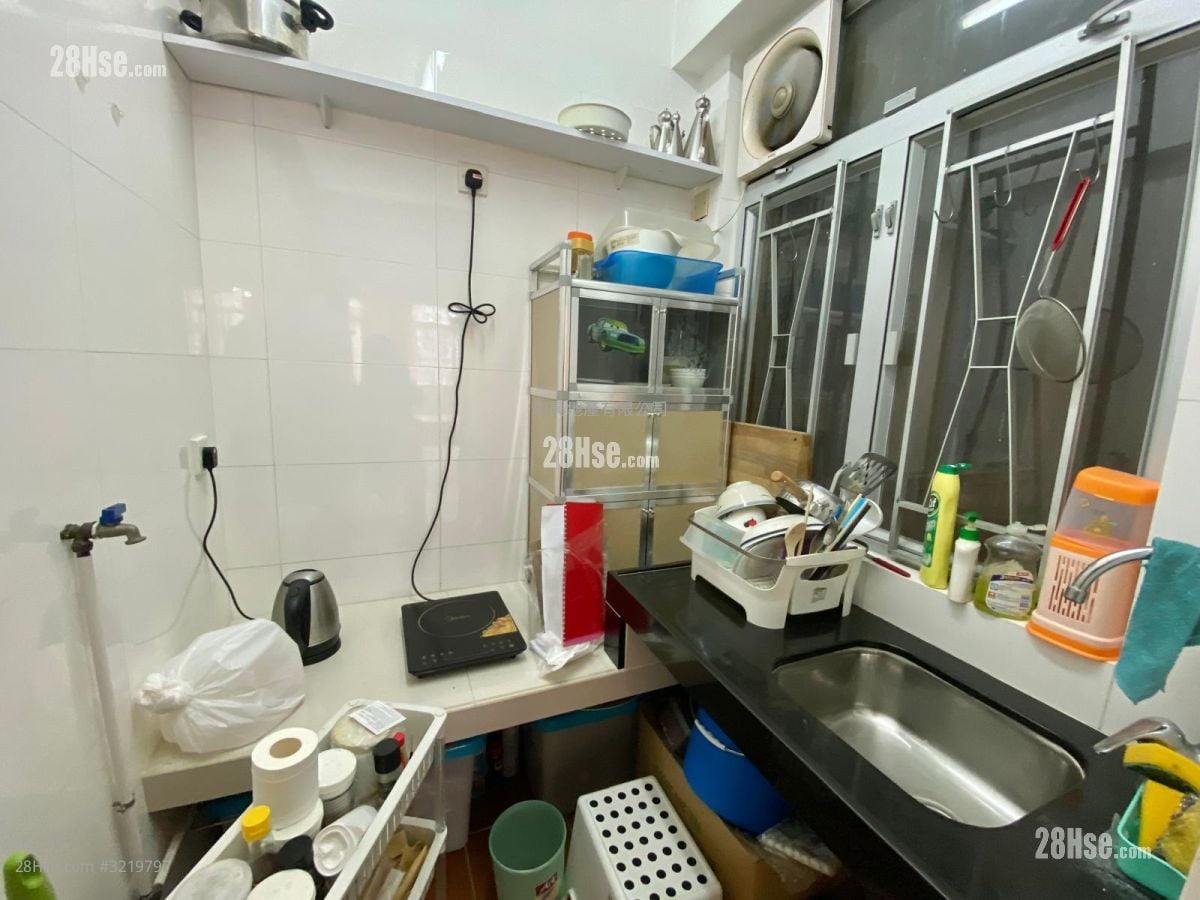 鸿运大楼 售盘 2 房 , 1 浴室 475 平方尺