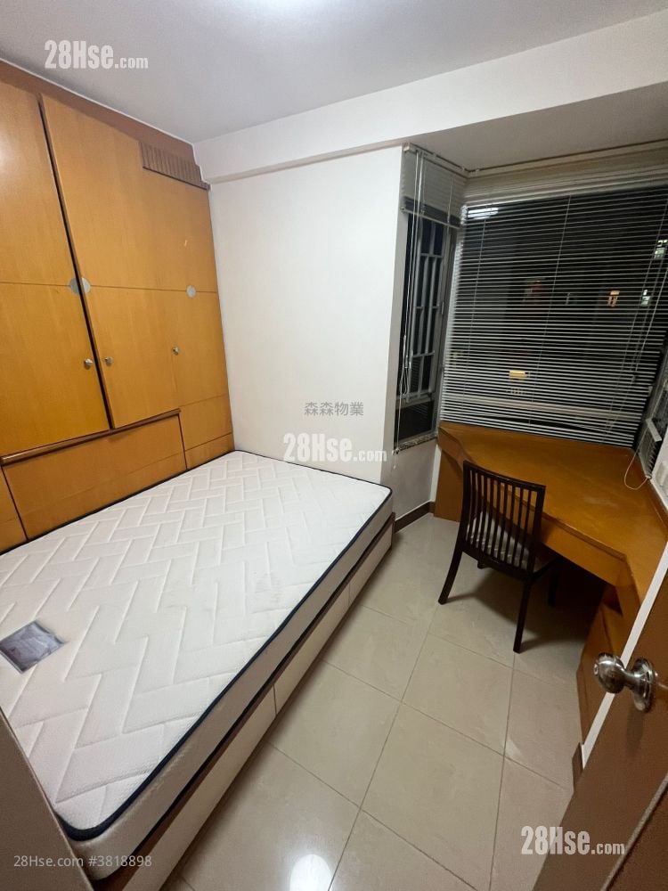 華蘭花園 租盤 2 房 , 1 浴室 390 平方呎