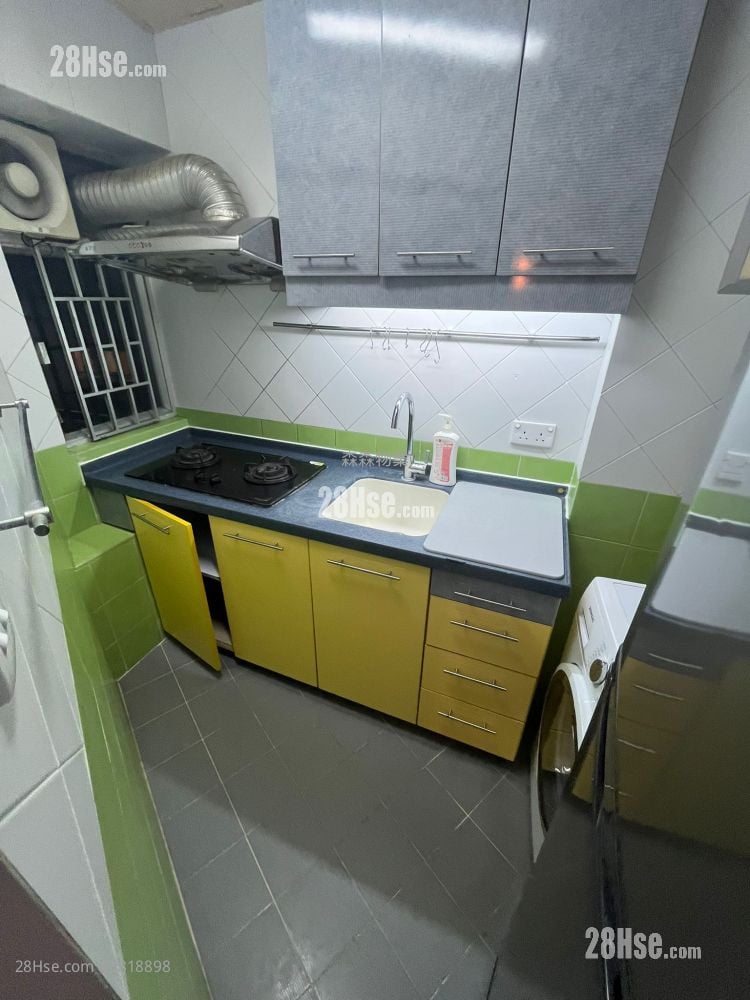 華蘭花園 租盤 2 房 , 1 浴室 390 平方呎