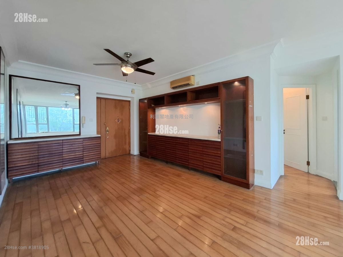 映湾园 售盘 3 房 , 2 浴室 956 平方尺