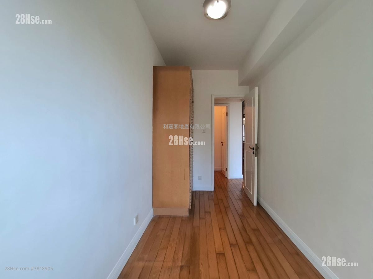 映湾园 售盘 3 房 , 2 浴室 956 平方尺