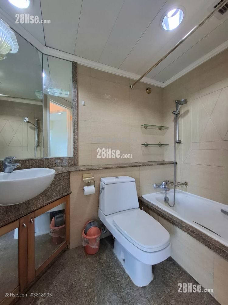 映湾园 售盘 3 房 , 2 浴室 956 平方尺