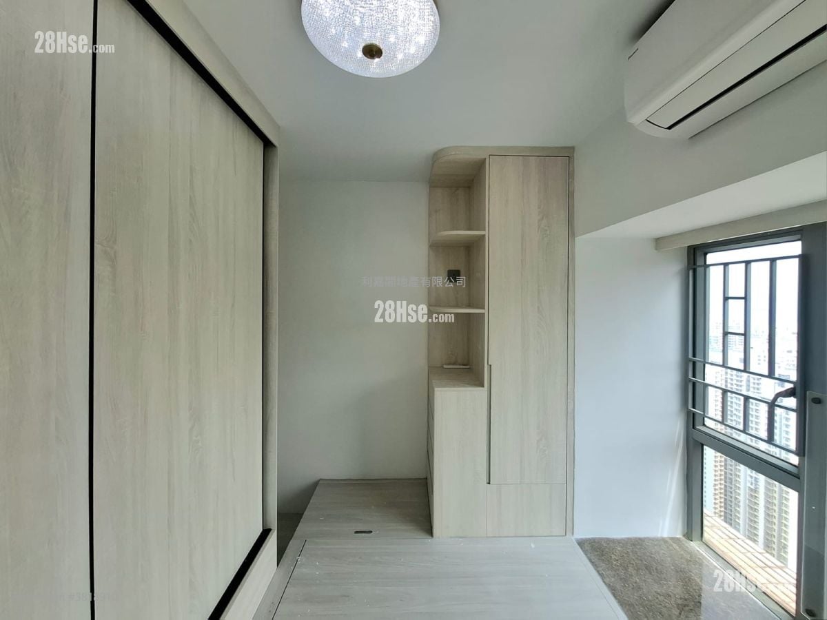 映湾园 售盘 3 房 , 2 浴室 712 平方尺