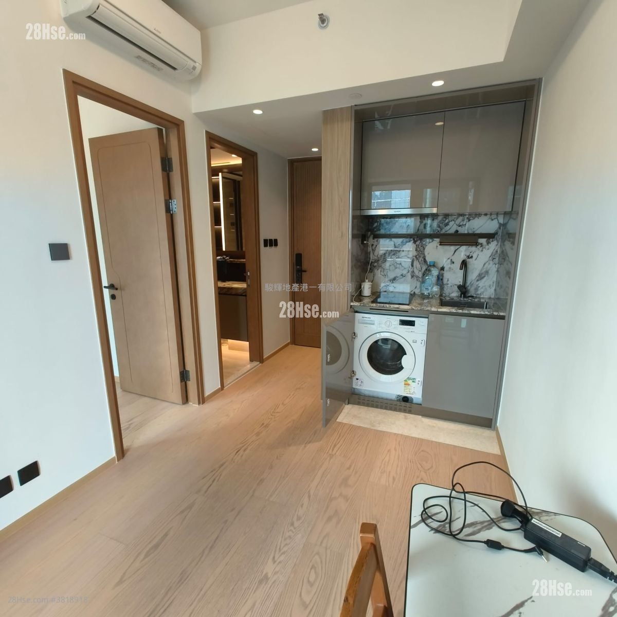 Topside Residence Rental 1 Bedroom , 1 Bathroom 269 ft²