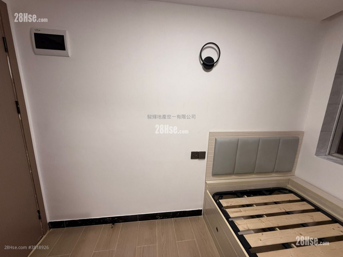 Ocean View Court Rental Studio , 1 Bathroom 130 ft²