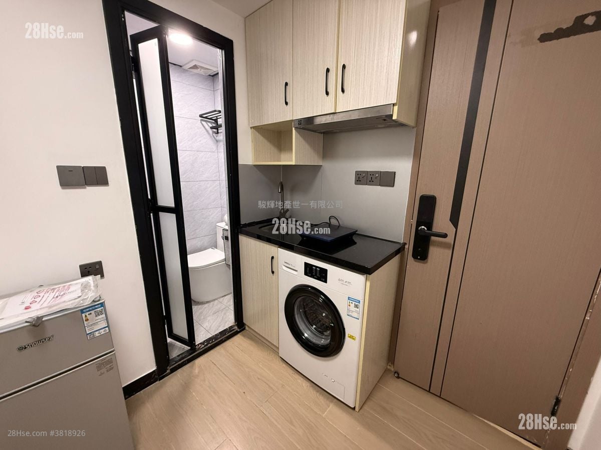 Ocean View Court Rental Studio , 1 Bathroom 130 ft²