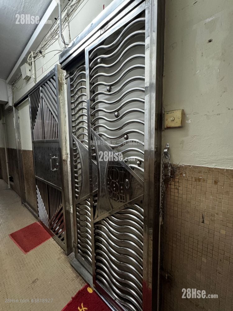 Cheung Hing Mansion Rental Studio , 1 Bathroom 210 ft²