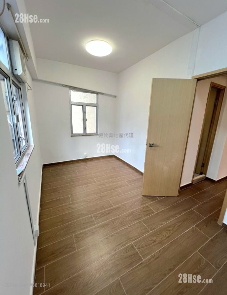 寶安大廈 售盤 2 房 469 平方呎