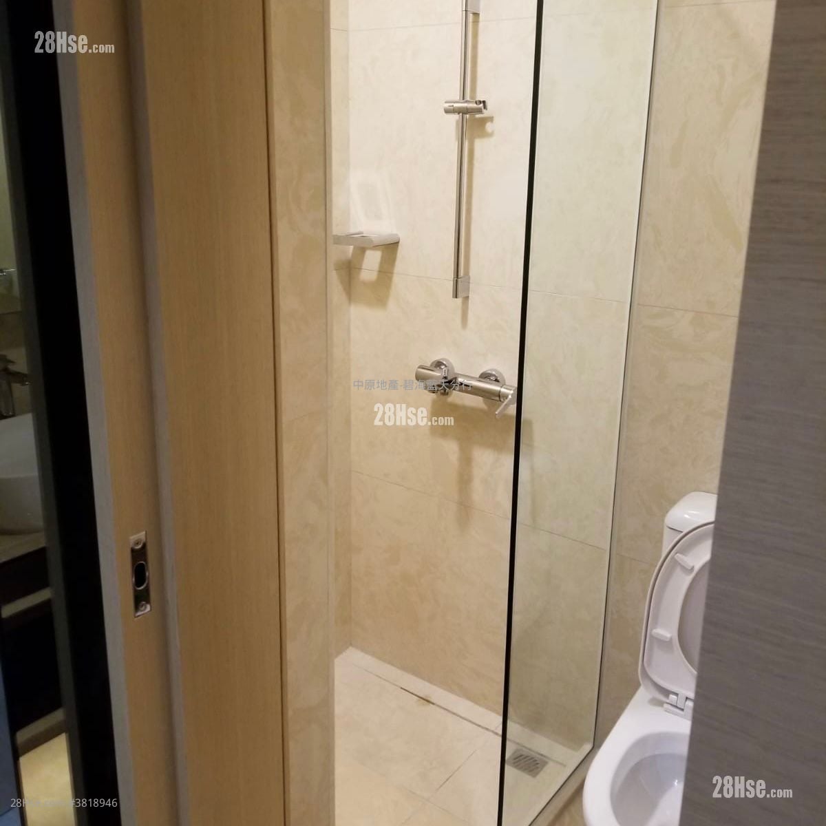 The Ascent Sell Studio , 1 Bathroom 276 ft²