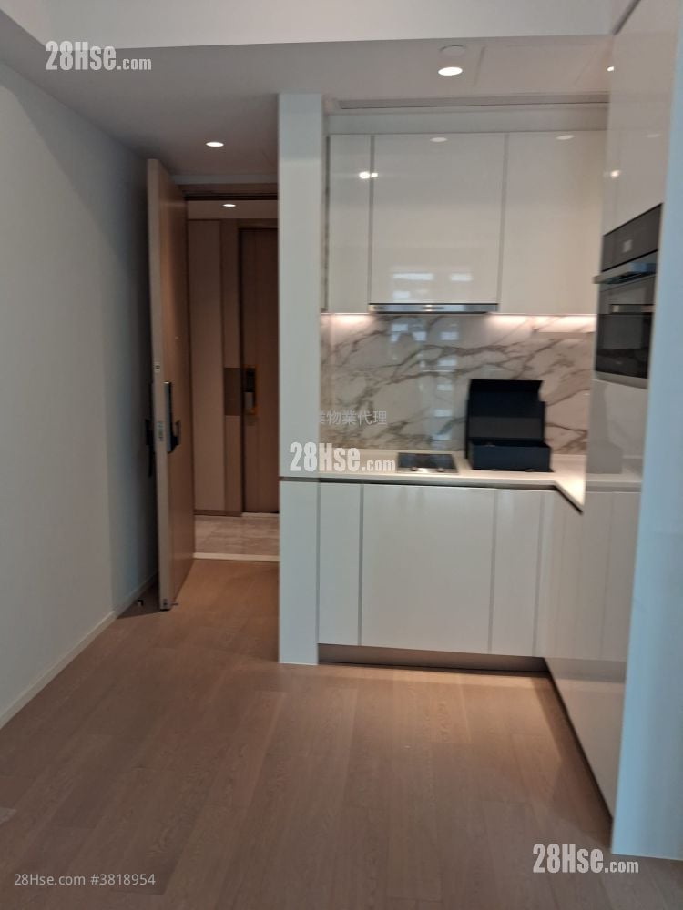 Double Coast Rental 319 ft²