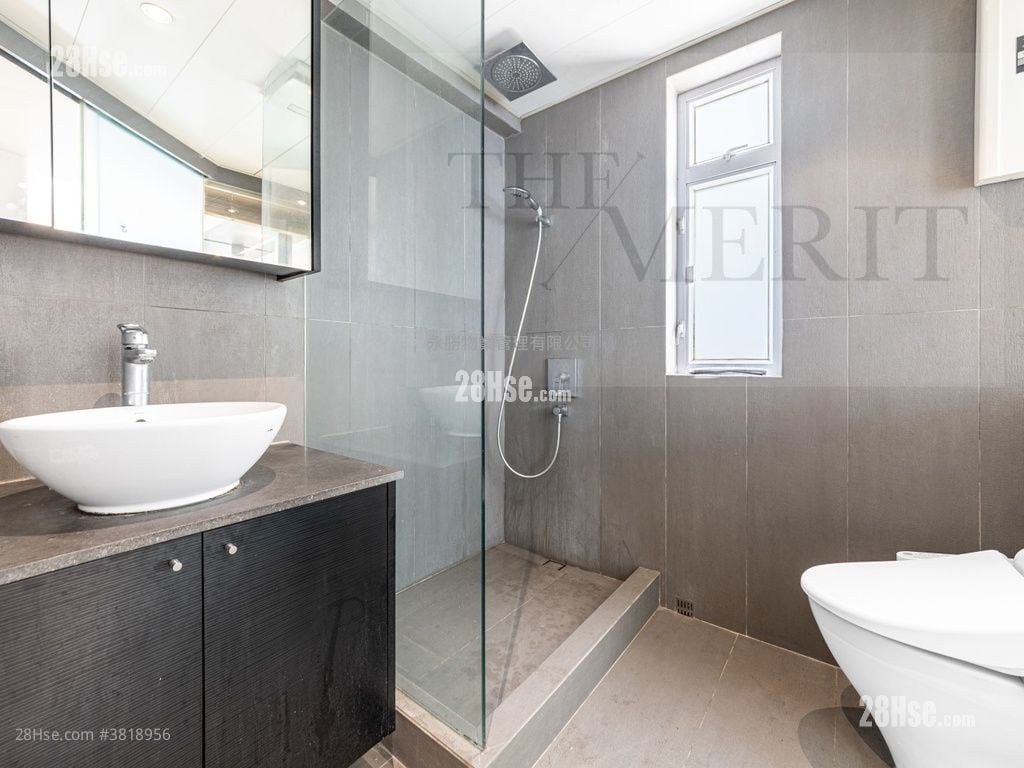 Sung Lan Mansion Rental 2 Bedrooms , 2 Bathrooms 790 ft²