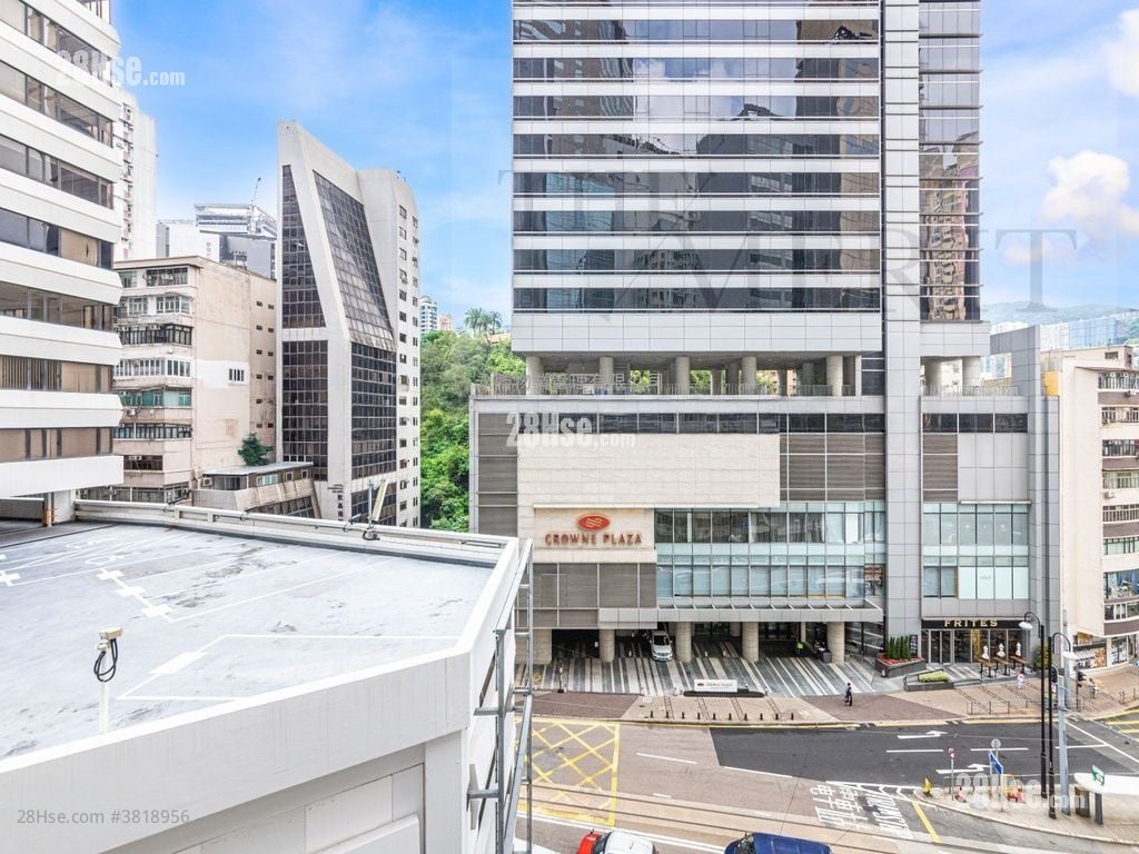 Sung Lan Mansion Rental 2 Bedrooms , 2 Bathrooms 790 ft²