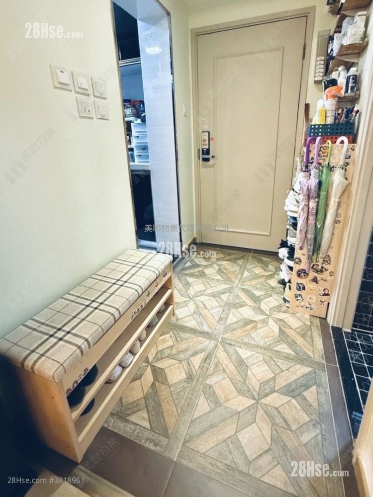 欣盛苑 售盘 3 房 645 平方尺