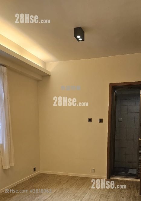 Hong Wah Mansion Sell 1 Bedroom , 1 Bathroom 325 ft²