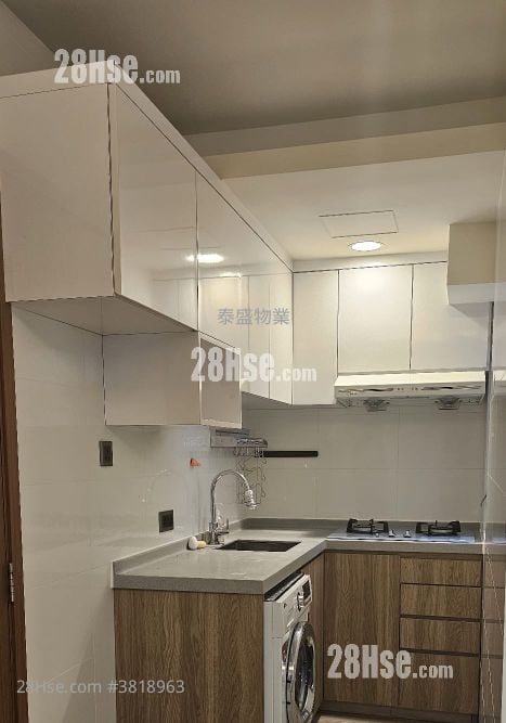 Hong Wah Mansion Sell 1 Bedroom , 1 Bathroom 325 ft²