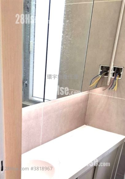 On Lai Building Rental 2 Bedrooms , 1 Bathroom 283 ft²