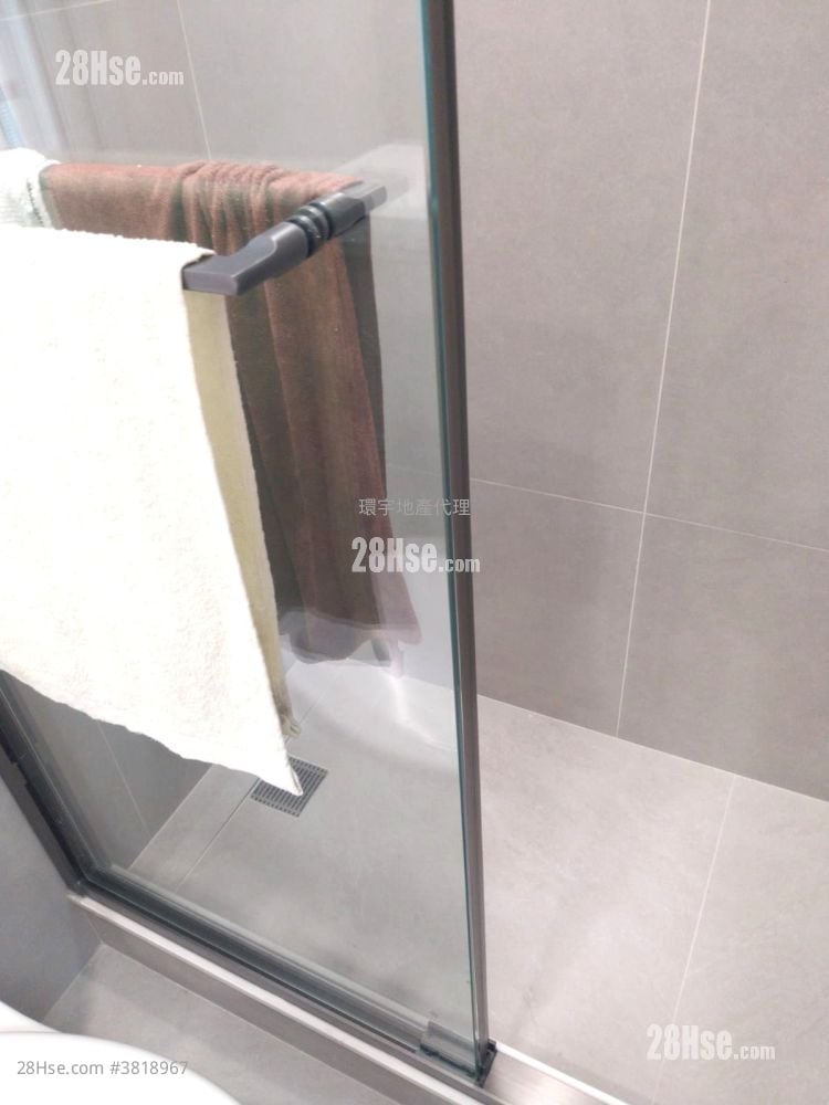 On Lai Building Rental 2 Bedrooms , 1 Bathroom 283 ft²