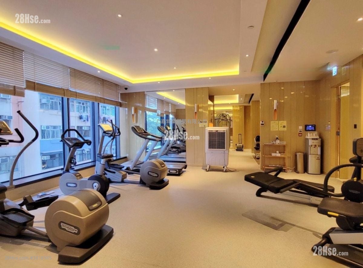 Cadogan Rental 3 Bedrooms , 2 Bathrooms 916 ft²