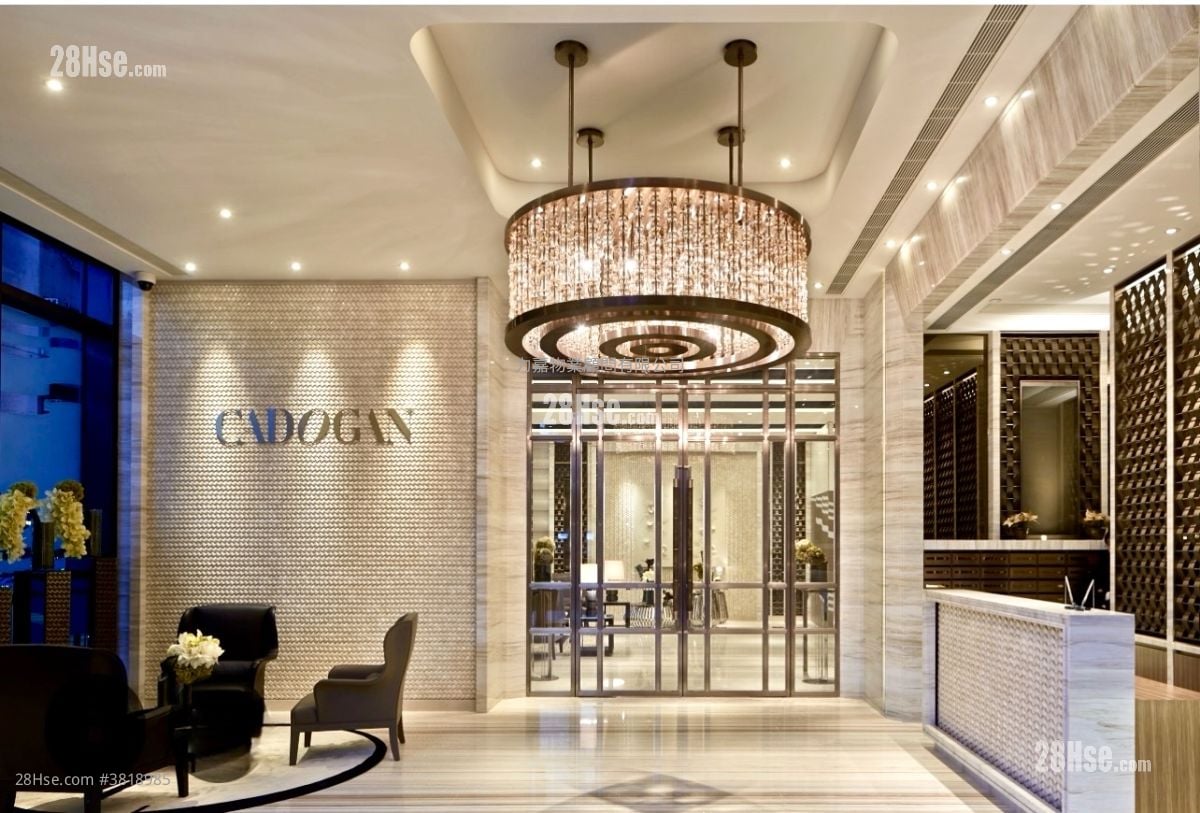 Cadogan Rental 3 Bedrooms , 2 Bathrooms 916 ft²