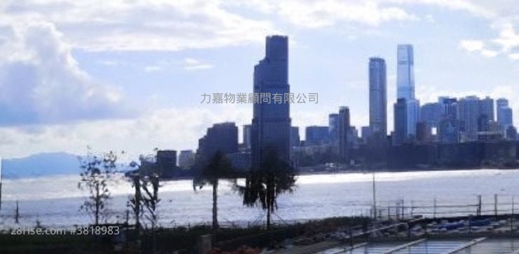 城市花园 售盘 3 房 , 2 浴室 1,032 平方尺