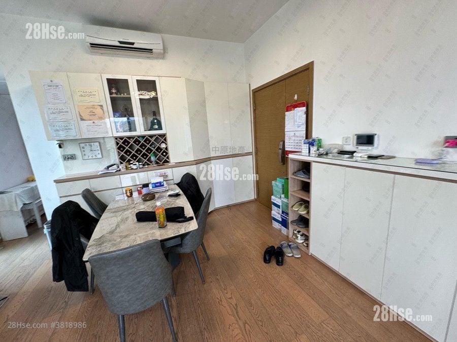 逸峯 售盘 4 房 , 4 浴室 1,097 平方尺